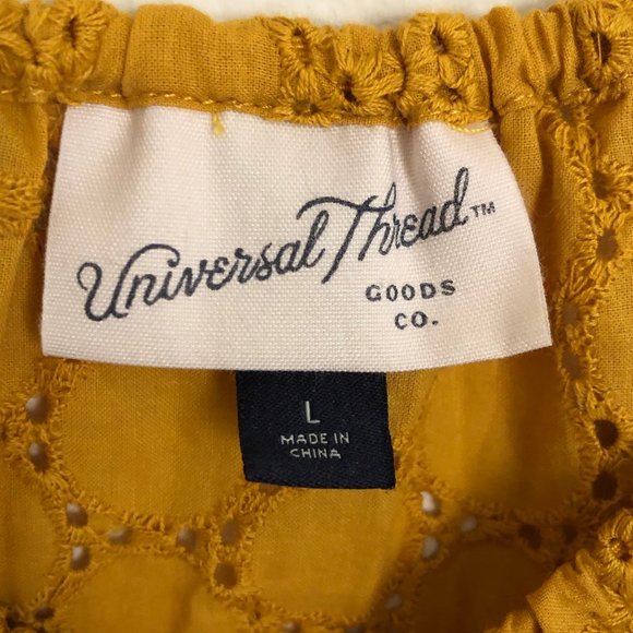Universal Thread | Eyelet Off the Shoulder Top - Picture 2 of 3